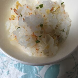 離乳食完了期☆鮭フレークと高野豆腐と卵の混ぜご飯☆
